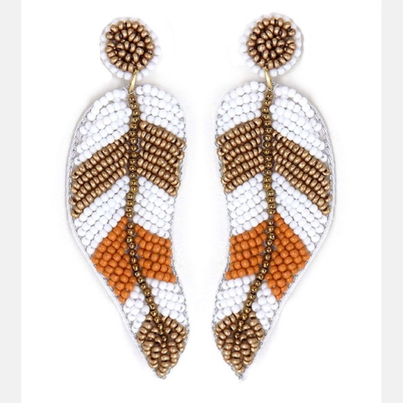 Jewelry - LAST PAIR! Tri-color Seed Bead Leaf Earrings